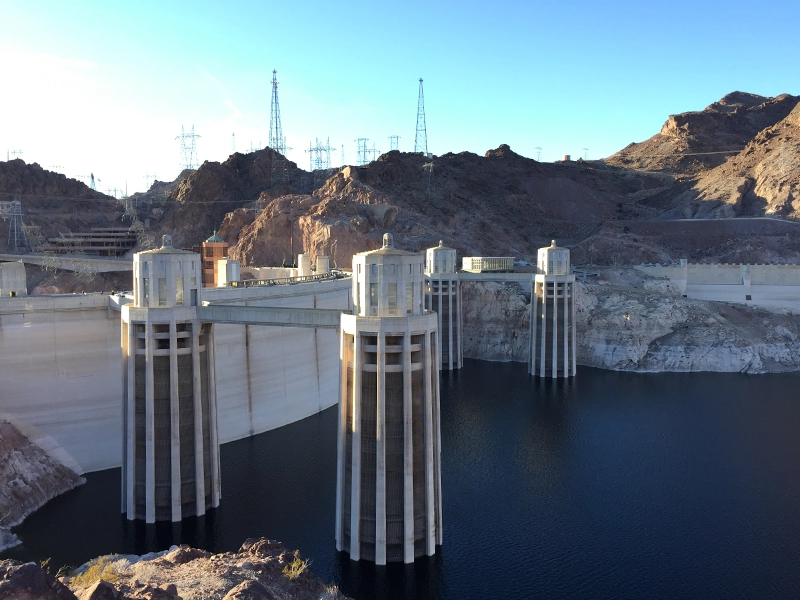hoover-dam-sideways