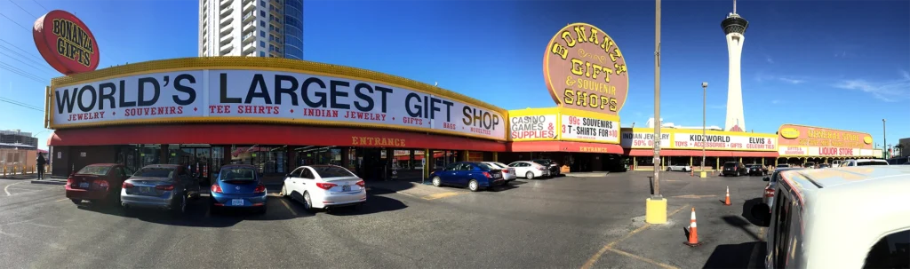 worlds-largest-giftshop-las-vegas