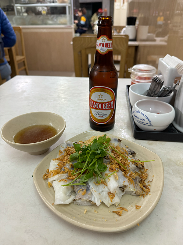 banh-cuon-hanoi-beer