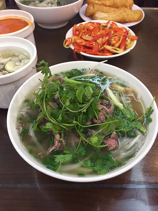 pho-must-eat-in-hanoi