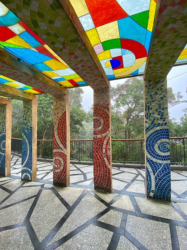 coloured-glass-ba-na-hills