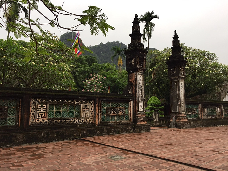 ninh-binh-ancient-capital-hoa-lu