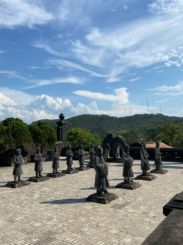 cement-soldiers-tomb-of-khai-dinh-hue-city-of-emperors