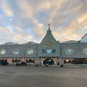 teeling-whiskey-distillery-tour-tasting