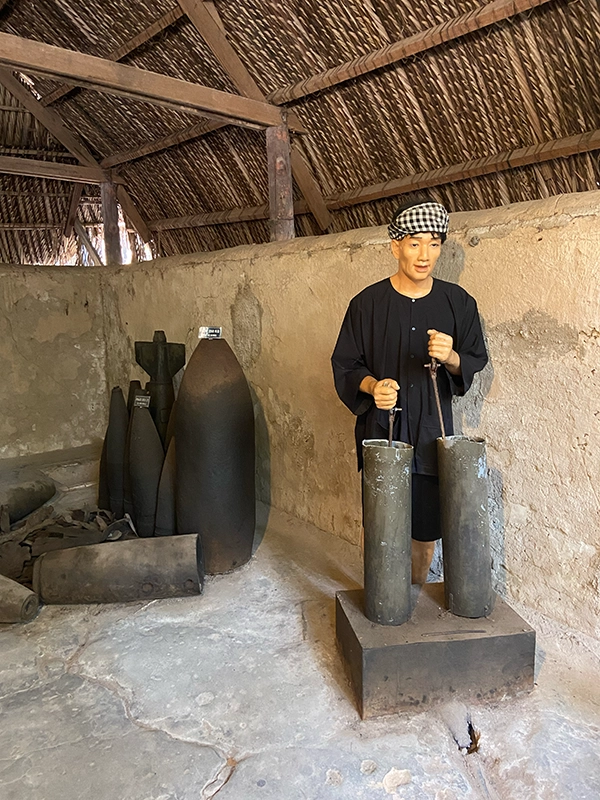 weapons-factory-cu-chi-tunnels