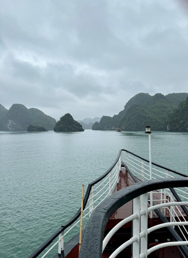 lan ha bay one day cruise