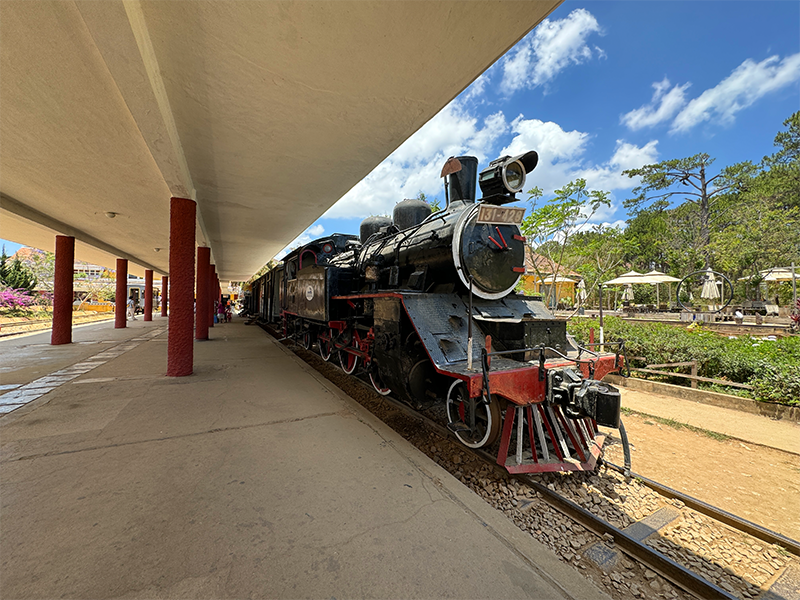 old-train-station-da-lat