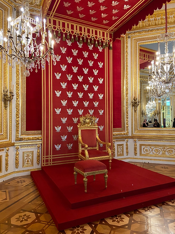 royal-castle-warsaw-throne-room