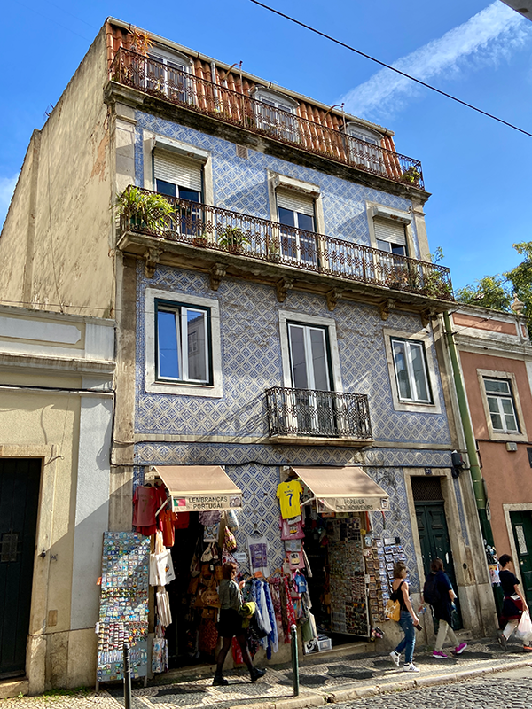 old-house-lisbon