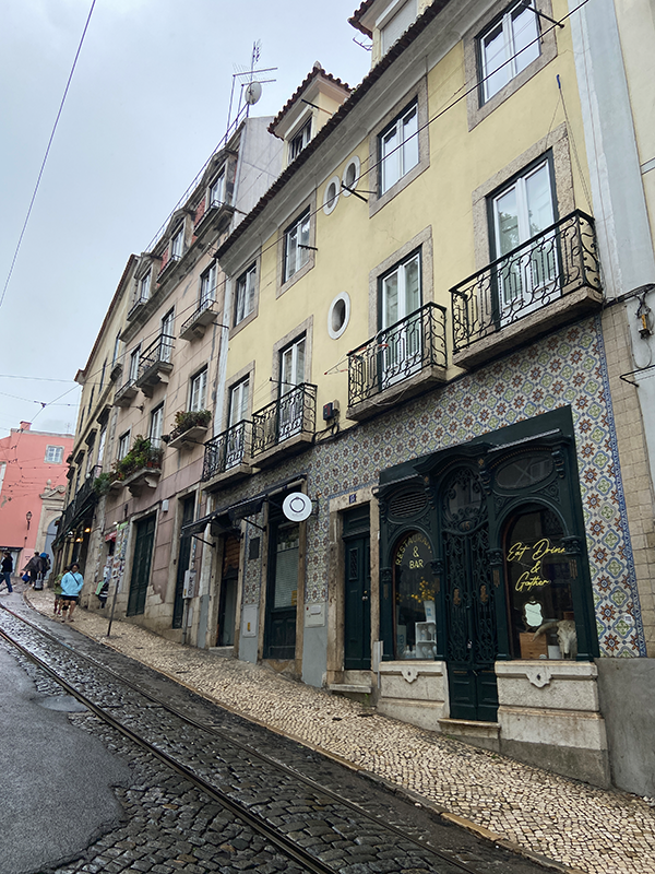 lisbon-alfama