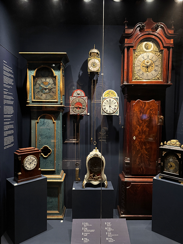 grandfather-clocks-museum-aarhus