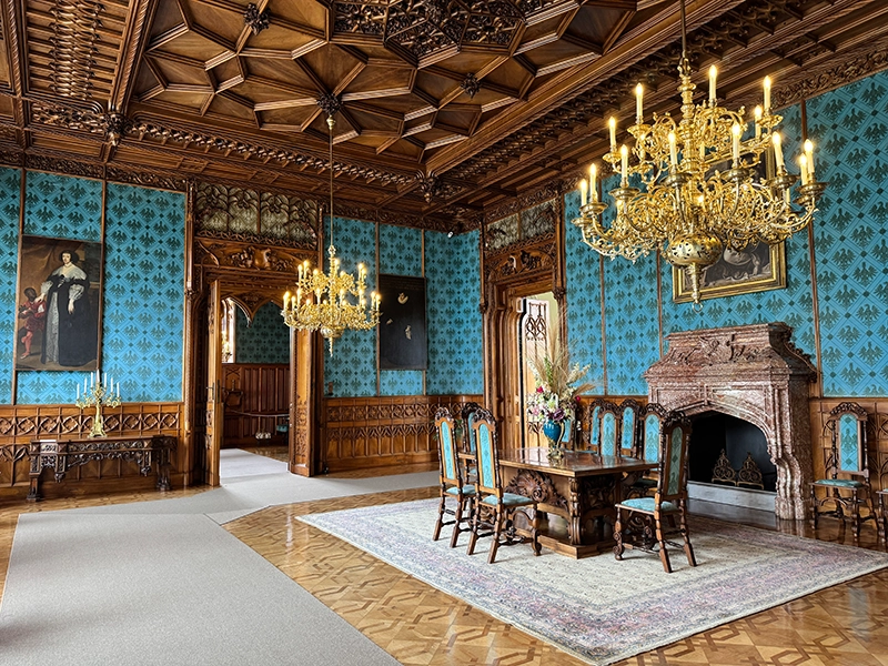 dining-room-lednice-castle