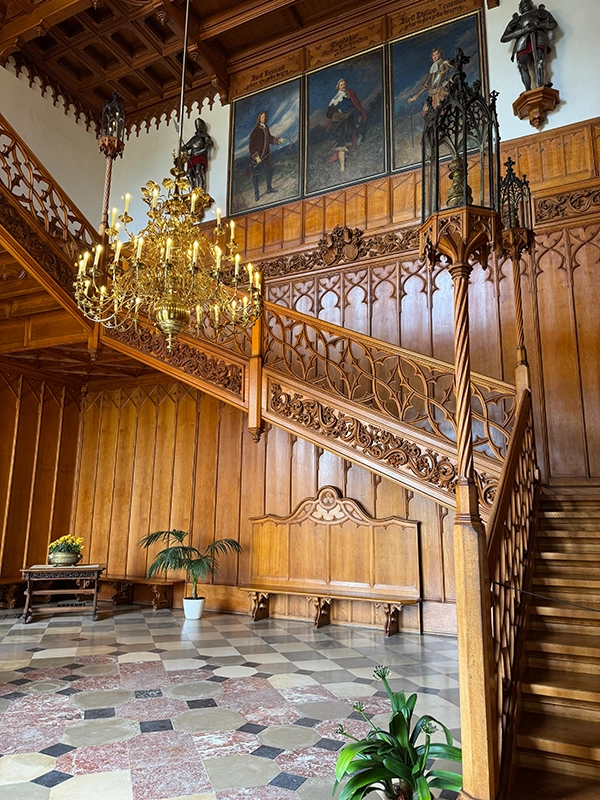 freestanding-staircase-castle-lednice