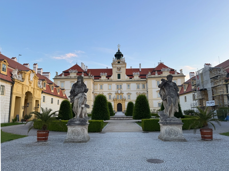 valtice-castle