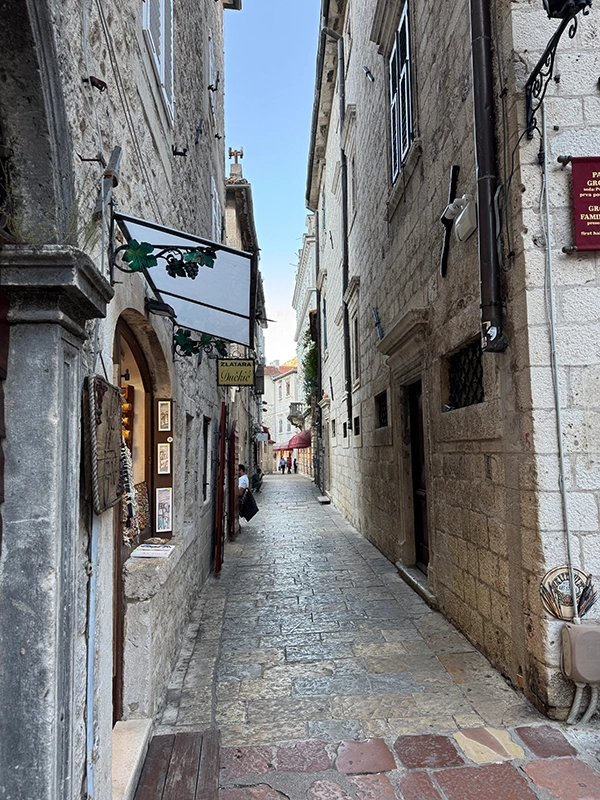 kotor-old-town-after-sunset