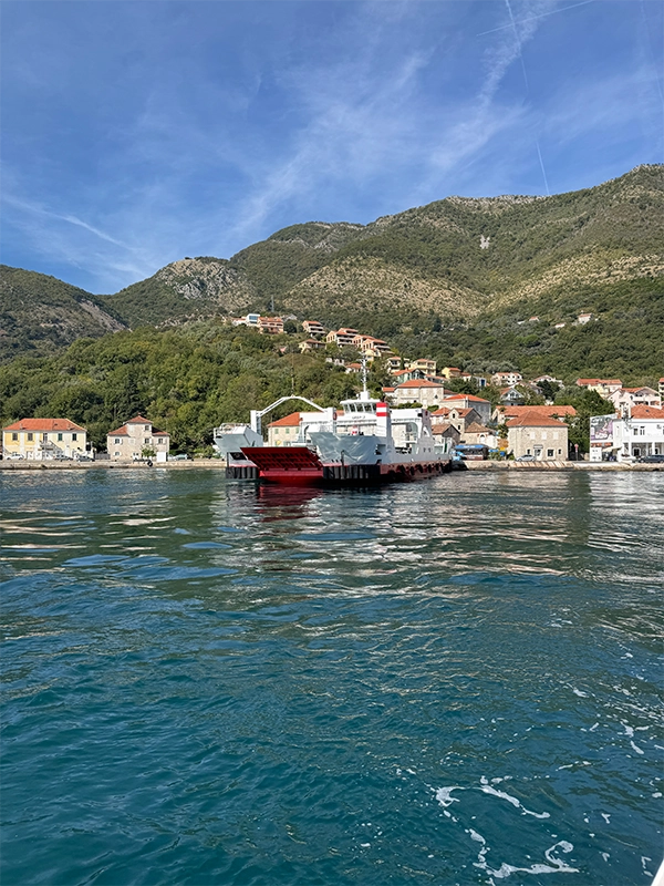 lepetani-kamenari-ferry-montenegro