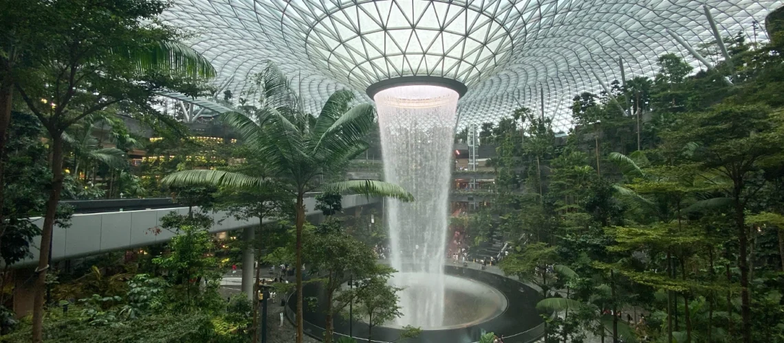 24-hours-changi-airport-singapore