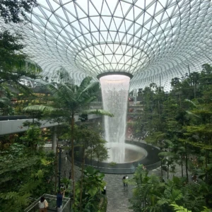 24-hours-changi-airport-singapore