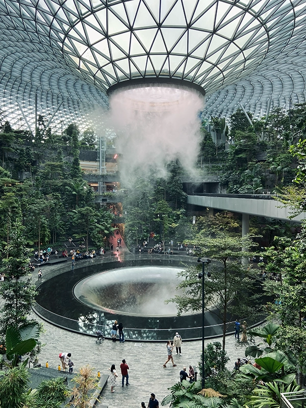 rain-vortex-shiseido-forest-valley-changi-airport