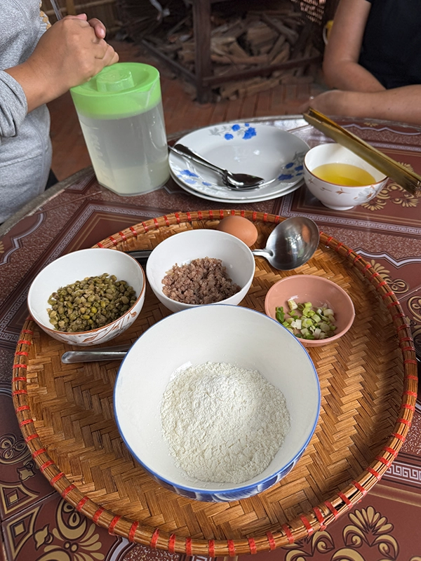 banh-khot-ingredients