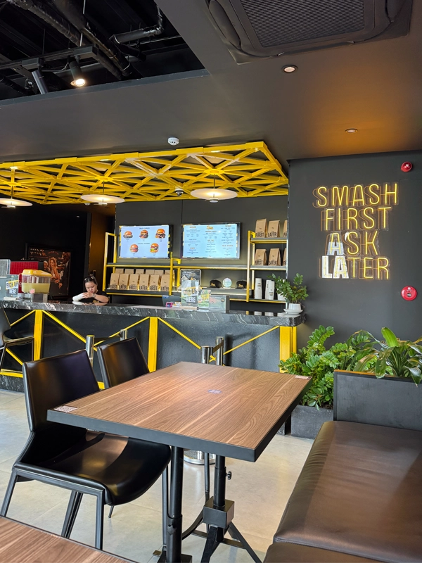 bunz-smash-burgers-ho-chi-minh-city