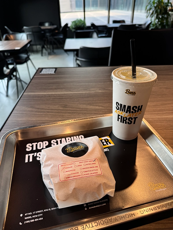 bunz-smash-burgers-saigon
