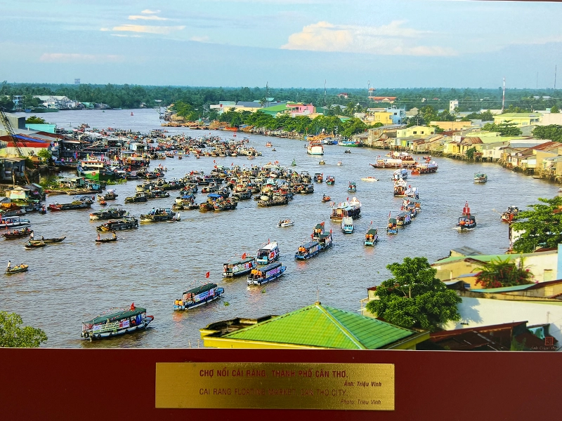 cai-rang-floating-market-before