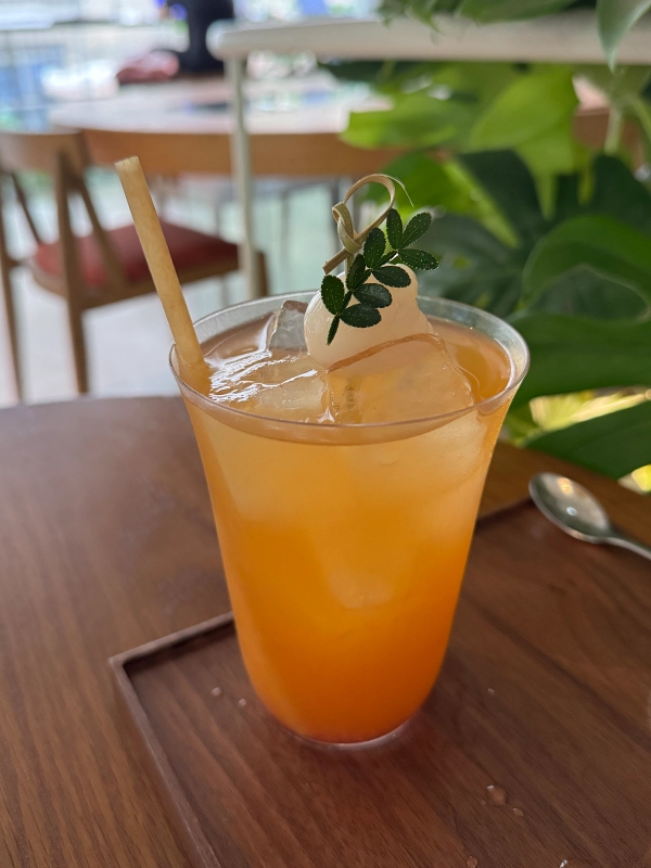 water-lilies-a+c-coffee-experience