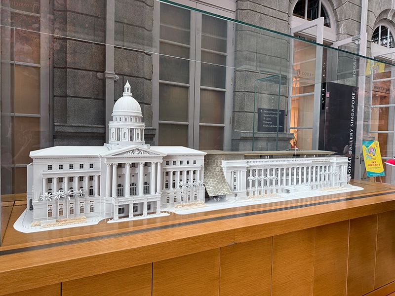 former-supreme-court-and-city-hall-singapore-model