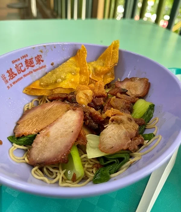 ji-ji-signature-char-siew-wanton-noodle-dry