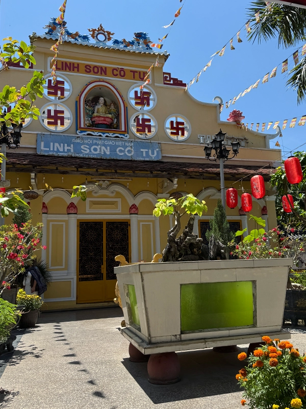 linh-son-temple-vung-tau