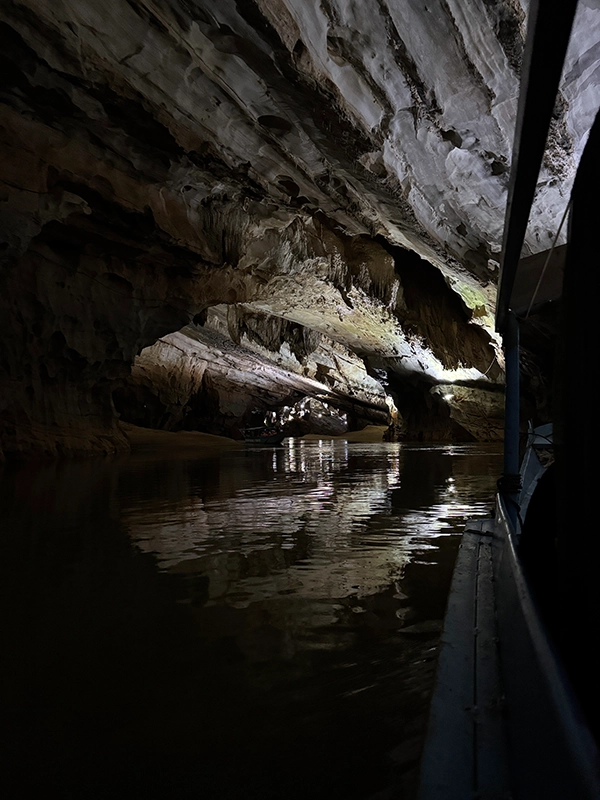 phong-nha-cave-waterway