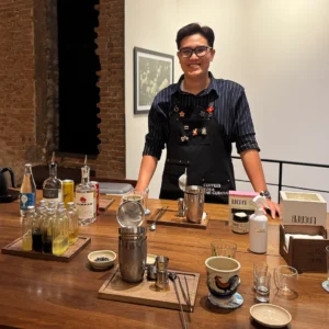 shake-savor-coffee-cocktails-workshop