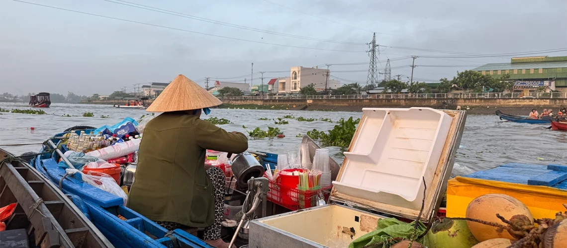 traveling-to-can-tho-for-the-cai-rang-floating-market
