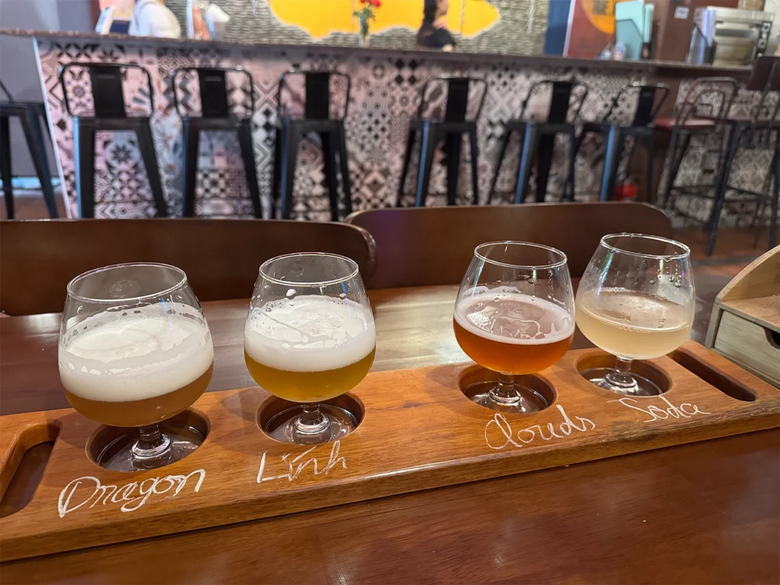 vietnamese-craft-beer-tasting-hue