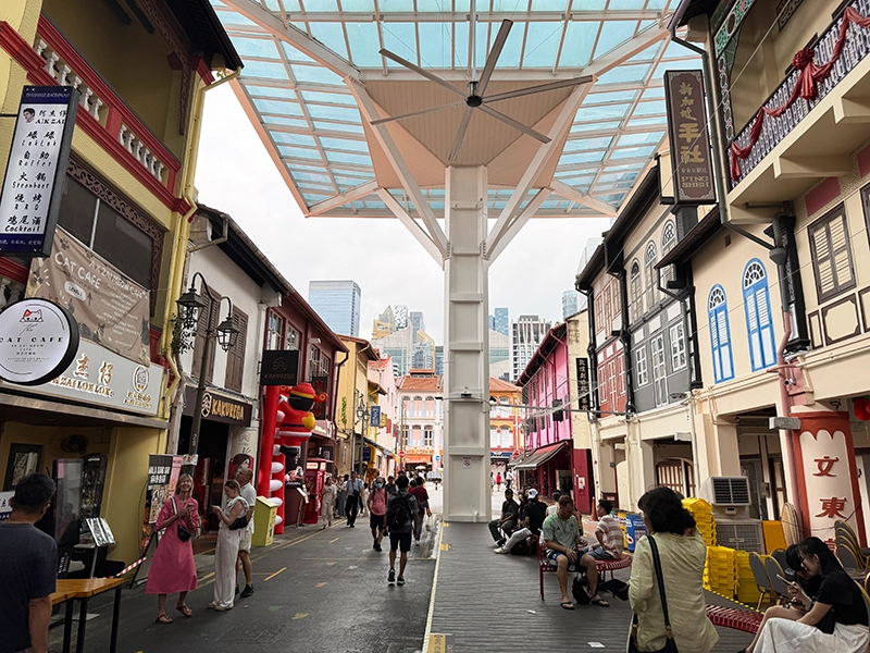 walking-street-chinatown