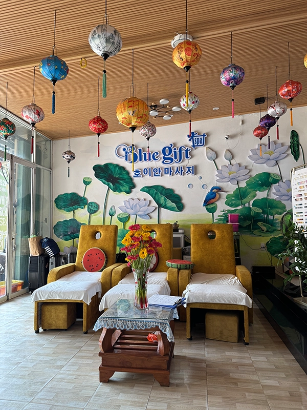 blue-gift-spa-hoian