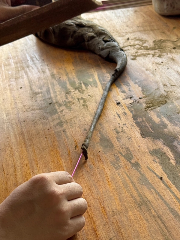 rolling-incense-sticks-by-hand