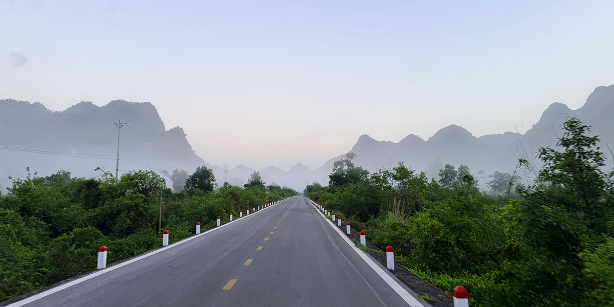 cat-ba-island-cross-island-road-panorama