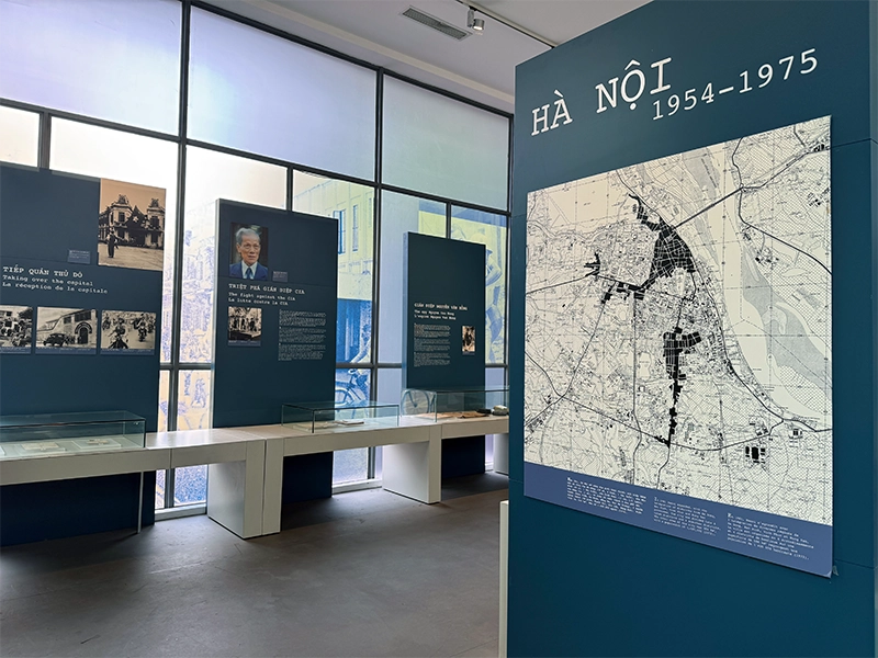 police-museum-hanoi-1954-1975-exhibit