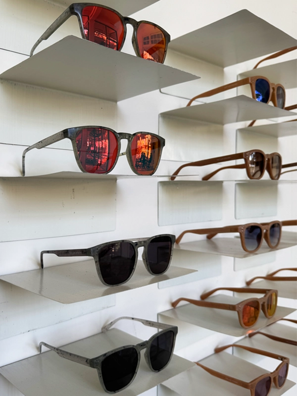 sunglasses-souvenirs-hoi-an