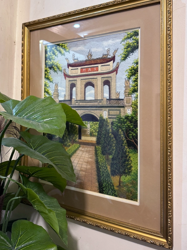 tan-my-embroidery-hanoi