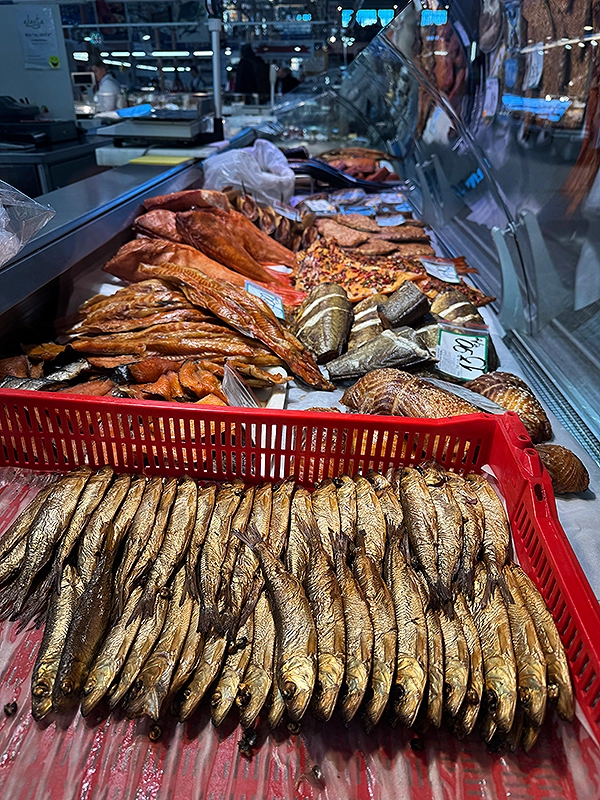 smoked-fish-riga-central-market
